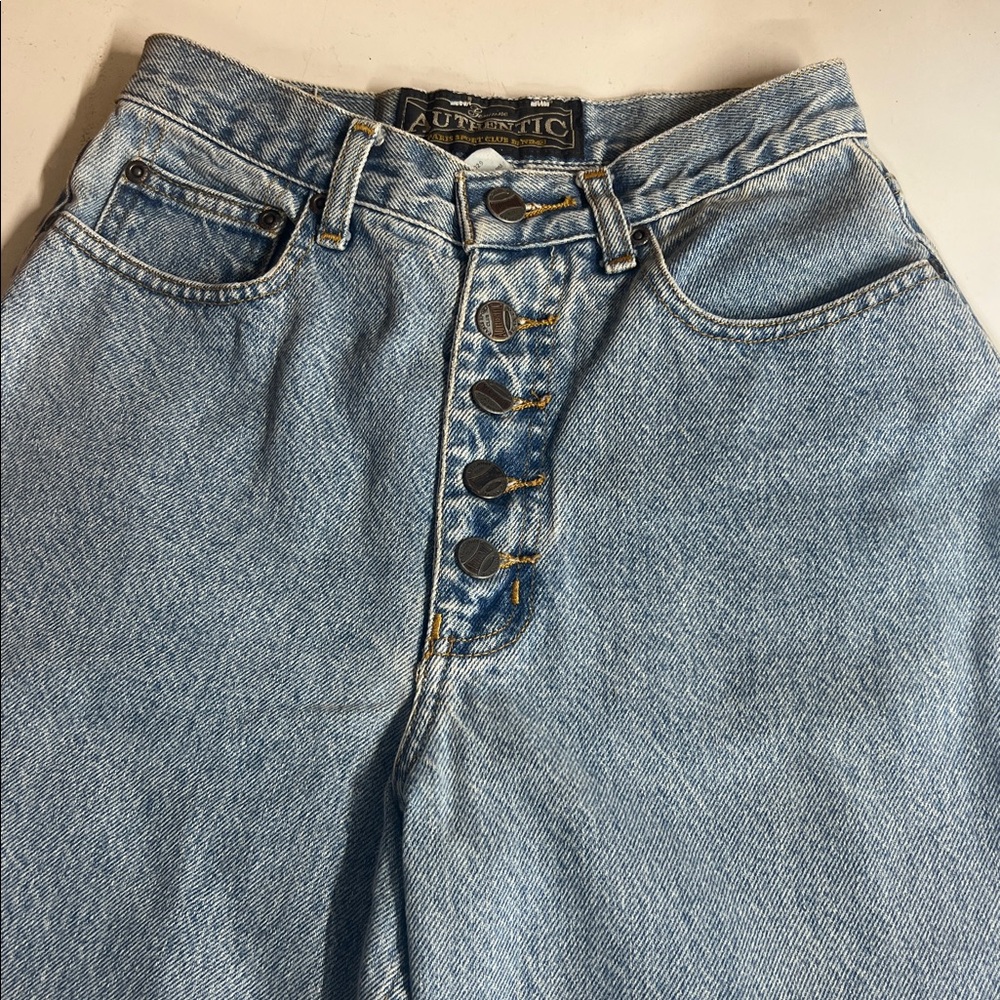 High Rise Light Blue Jeans - Picture 5 of 12
